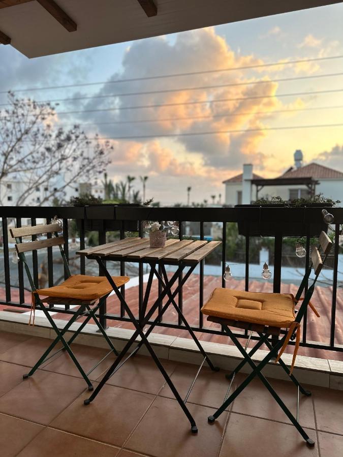 Arya Seaview Apartment In The Heart Of Coral Bay (Adults Only) Exteriör bild